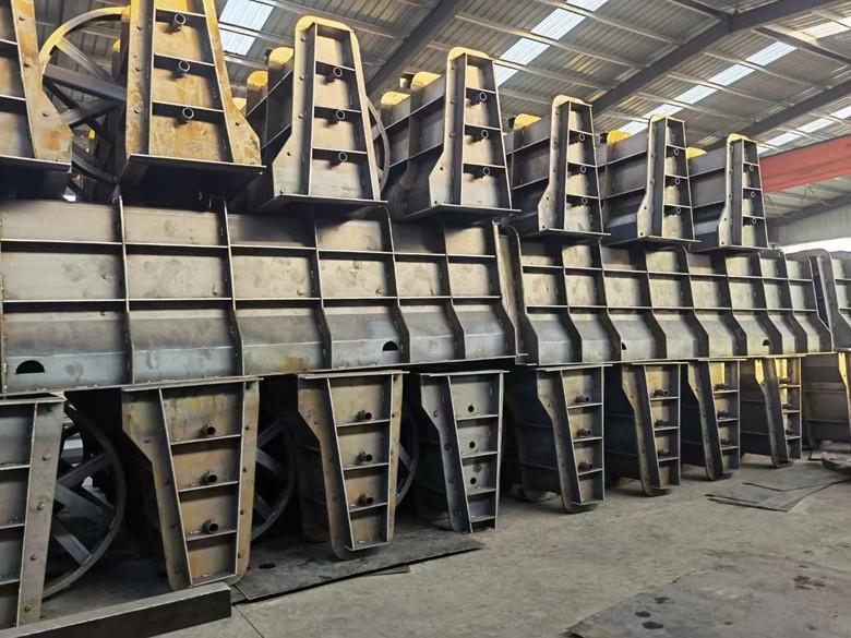 圍擋基礎(chǔ)墩模具模具廠家設(shè)計(jì)加工制造