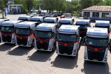 遵化氫能產(chǎn)業(yè)迎新里程碑，80臺(tái)乘龍H7氫能源牽引車(chē)交付