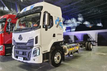 乘龍H5 LNG快遞車，快遞行業(yè)續(xù)航里程最長燃氣大單橋